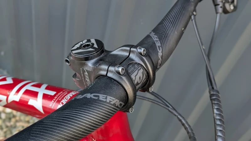 Commencal META HT 29 / MULLET