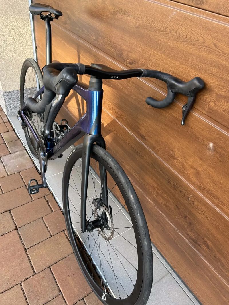 REVEAL FOUR DISC Ultegra Di2 2022