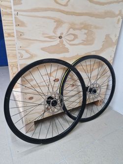 Prodám nová Italská zapletená kola Gipiemme Gravel 825 Disc. 