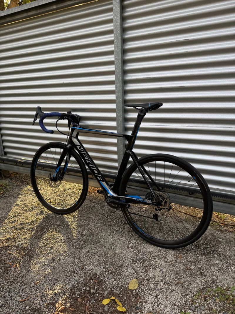 Merida Reacto - ULTEGRA Di2, WATTMETR, KARBONOVÝ KOKPIT