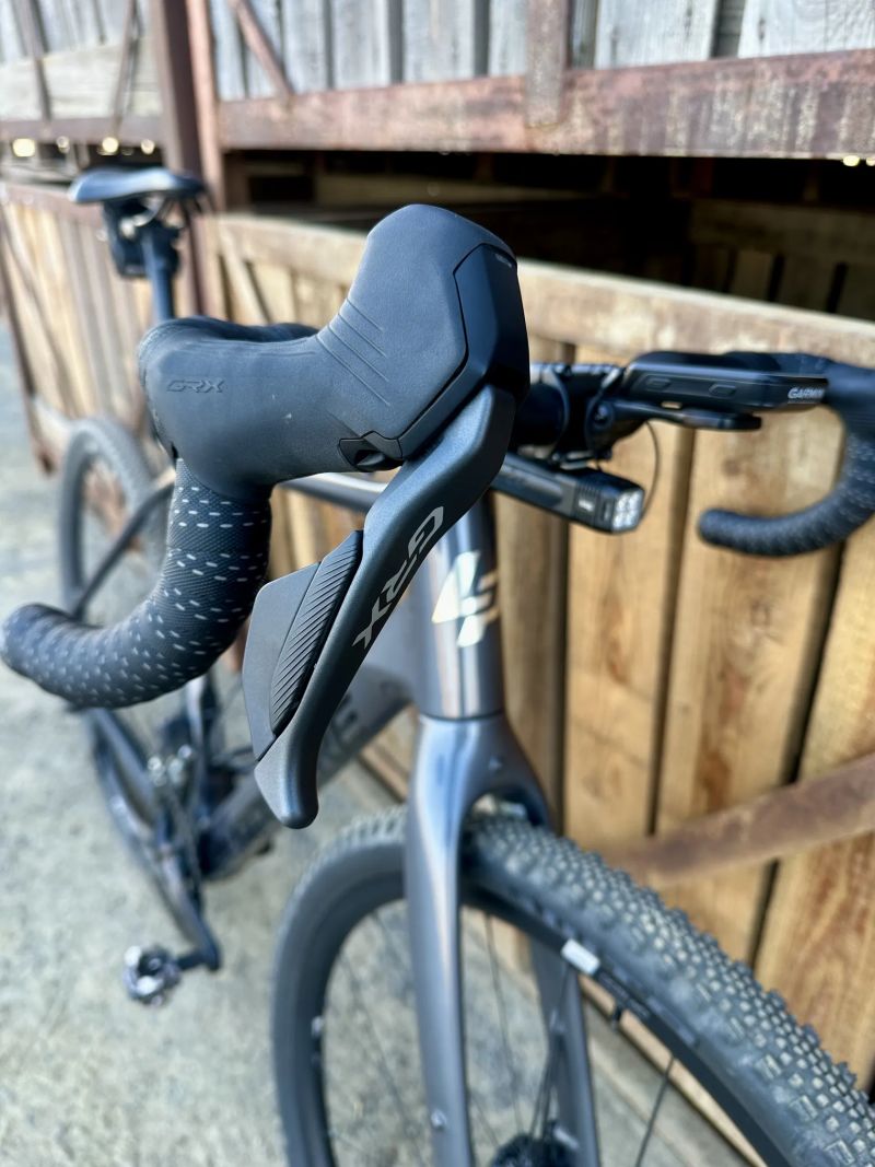 Lapierre Crosshill CF 7.0 na sade Shimano GRX Di2 2x12