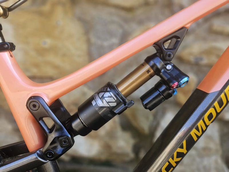 ROCKY MOUTAIN ALTITUDE RALLY EDITION (Fox Kashima, XTR, karbon. kola), vel. M