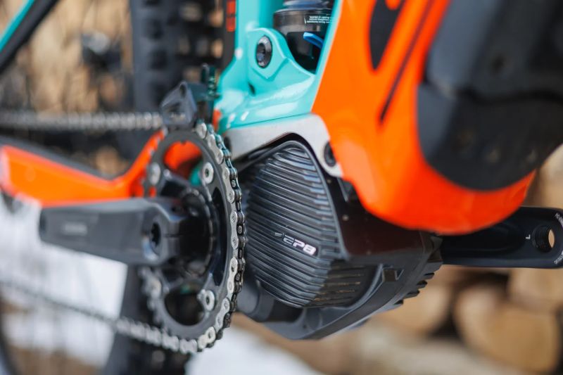 Scott E-Genius Tuned 700