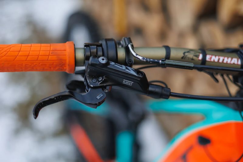 Scott E-Genius Tuned 700