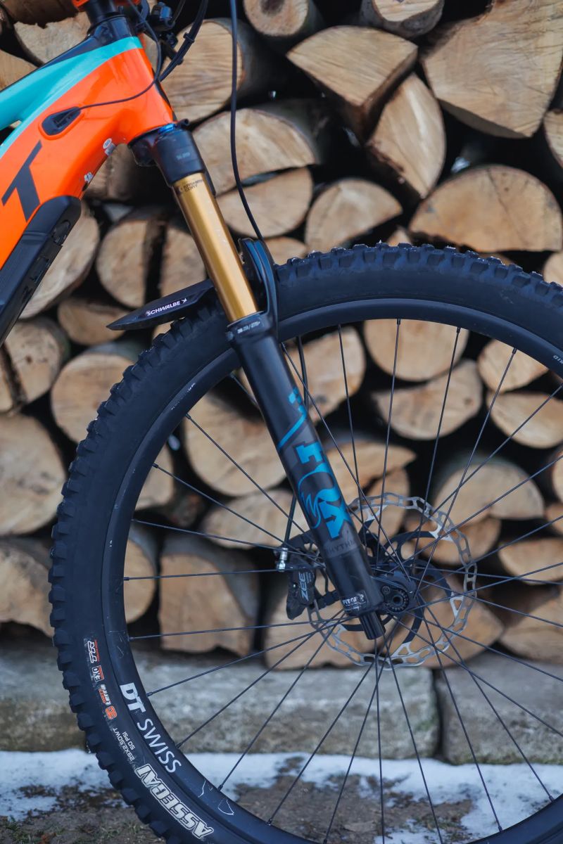 Scott E-Genius Tuned 700