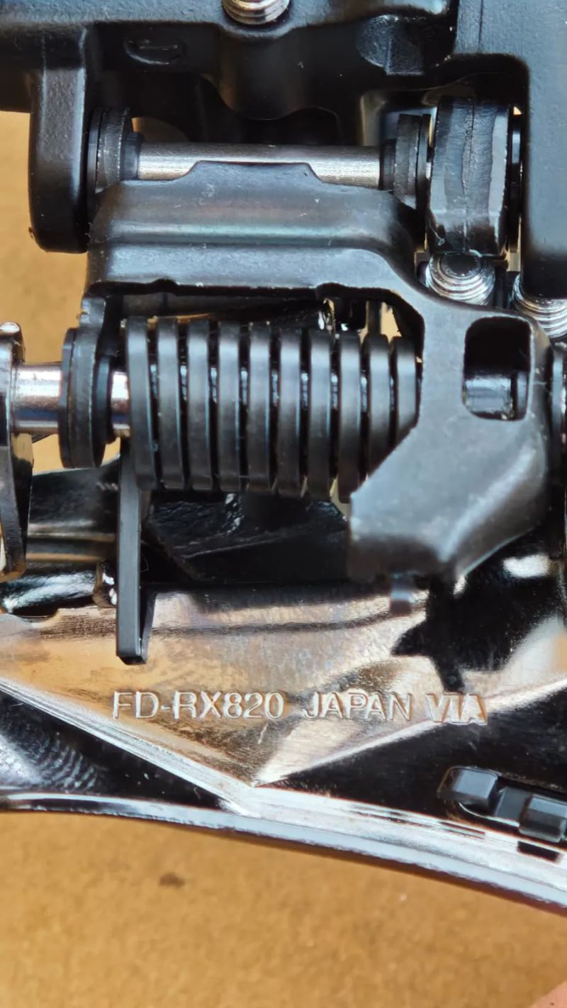 Nová mechanická sada Shimano GRX 2x12