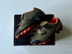 Northwave forest/orange vel. 33