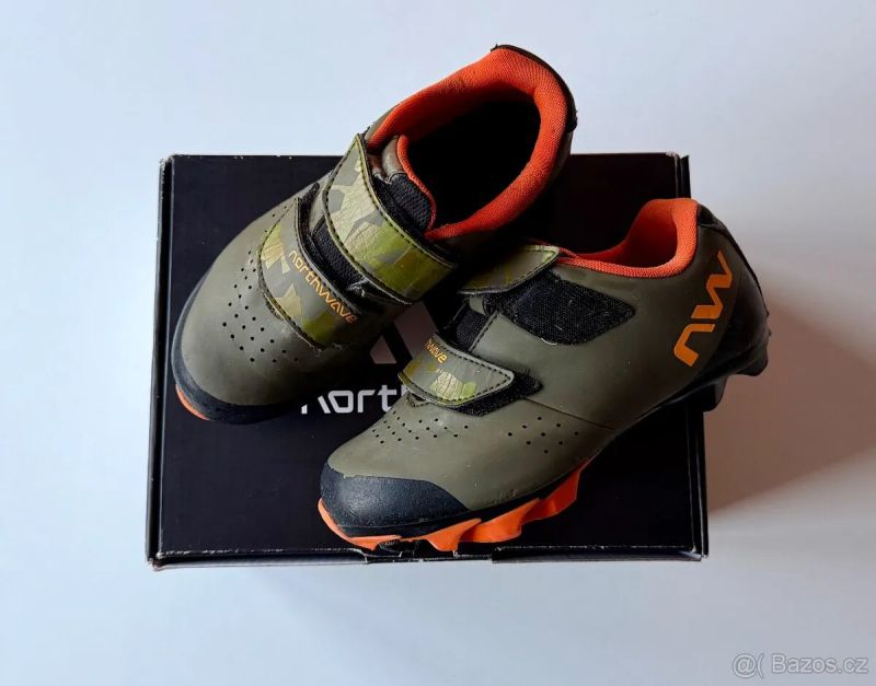 Northwave forest/orange vel. 33