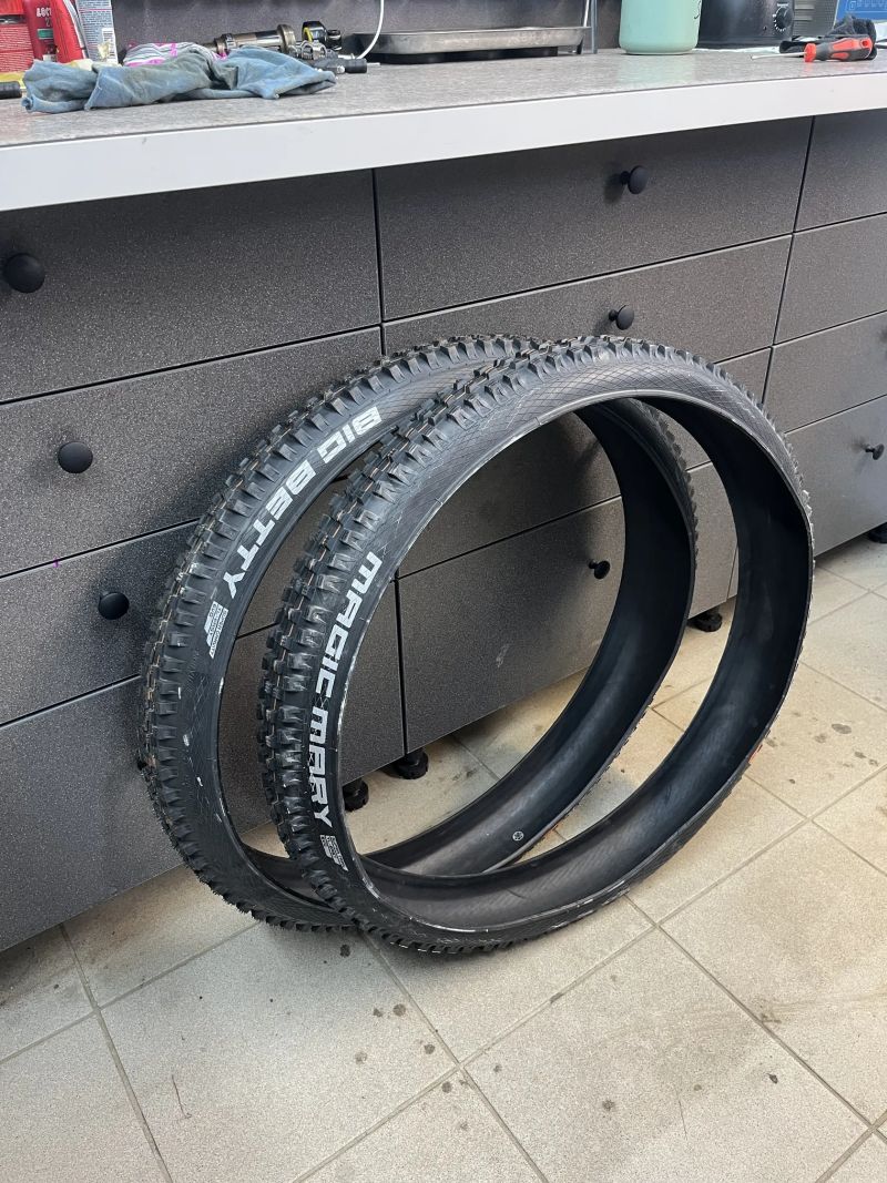 Cube Stereo Hybrid ONE44 HPC AT 800 2025