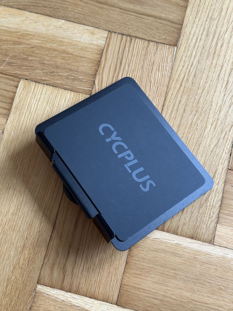 Držák na telefon/tablet na trenažer