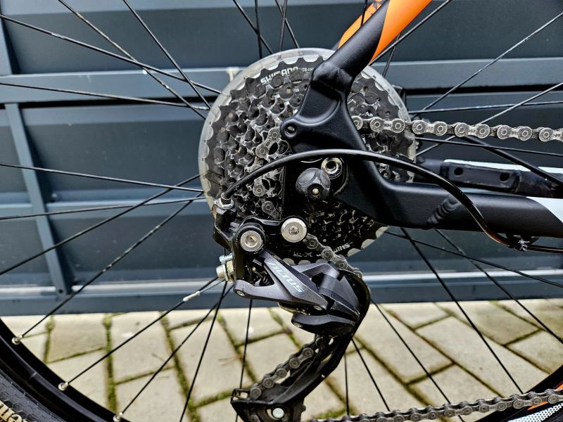 (49)Horské hliníkové kolo Raymon 29"