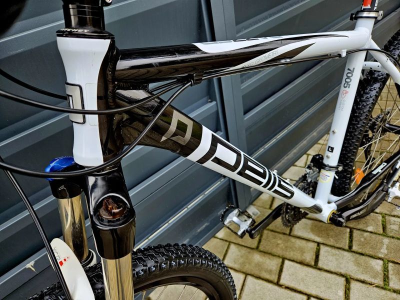 (51)Horské hliníkové kolo Pells