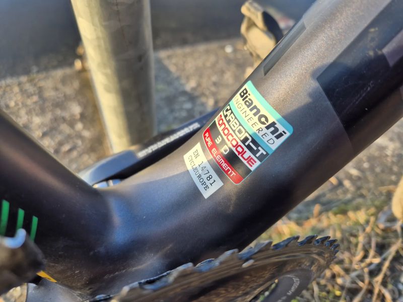 Bianchi Intenso Carbon (vel. 53 / M) - Ultegra 