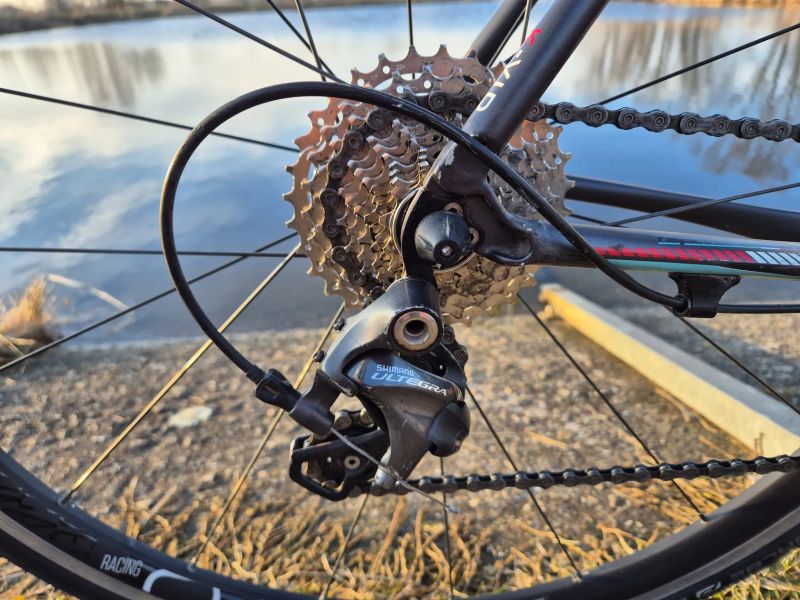 Bianchi Intenso Carbon (vel. 53 / M) - Ultegra 