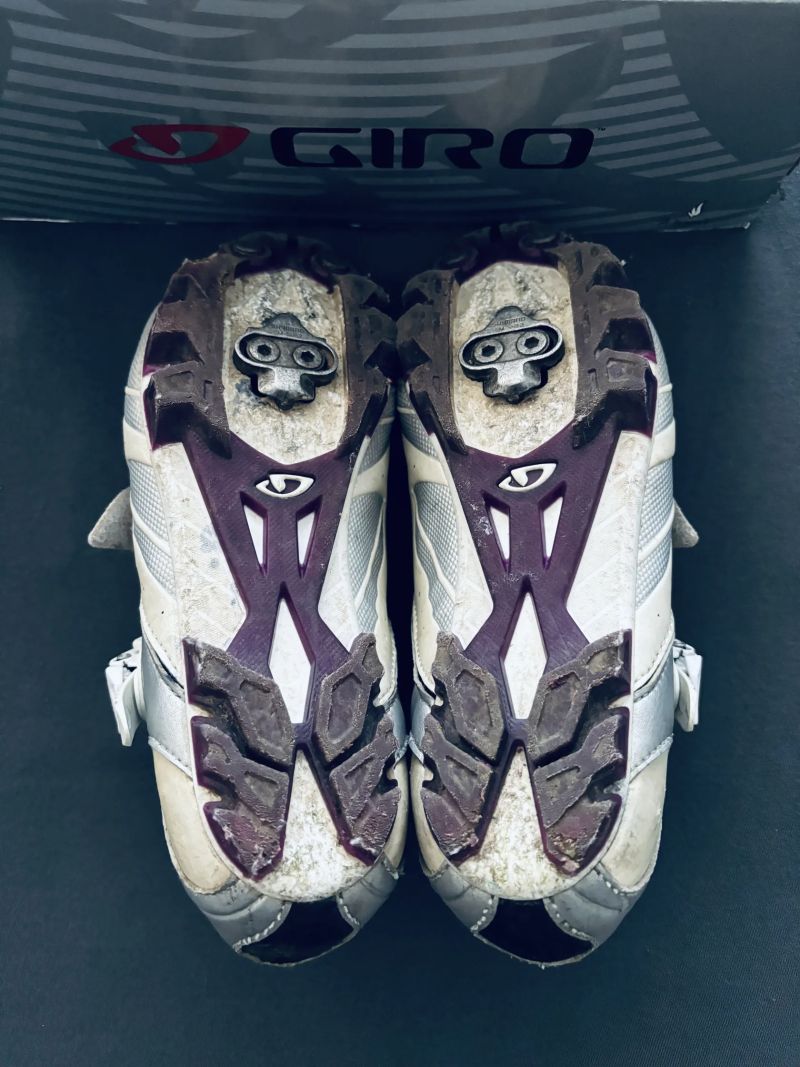 Dámské MTB tretry Giro Manta, vel. 40