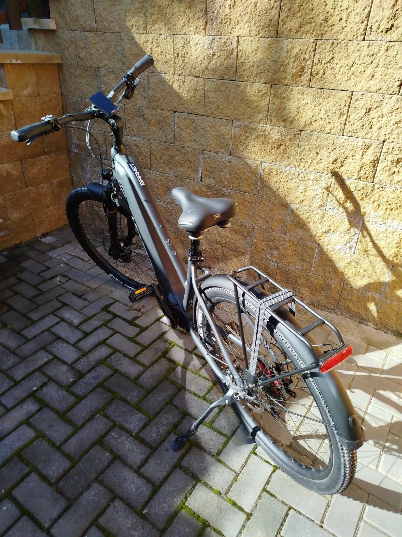 Leader Fox Barnet 2025