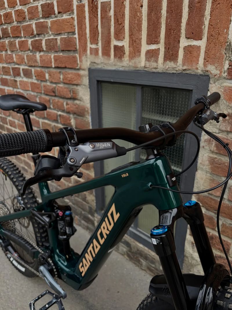 Santa Cruz Vala 1 C GX AXS (vel. M)