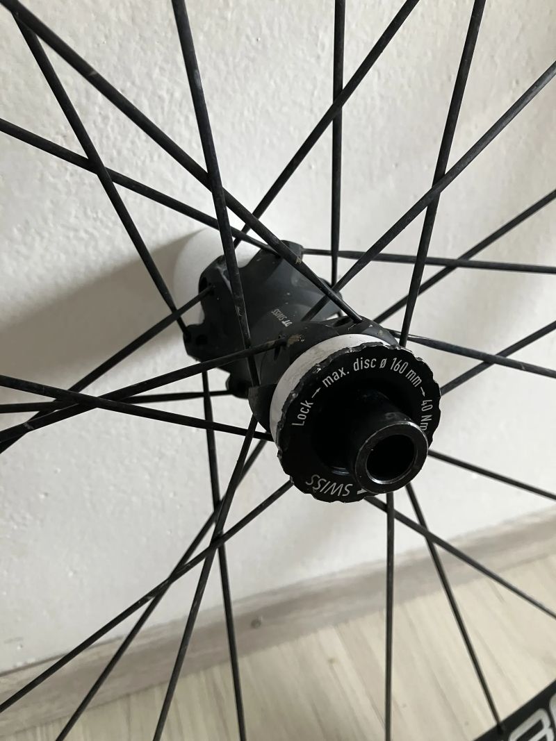 DT Swiss E1800 spline