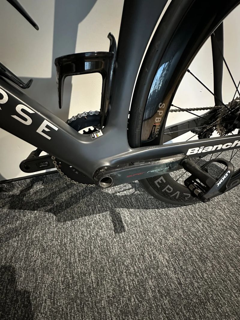 100% Itálie - Bianchi Oltre RC vel 57 + Campagnolo Super Record, NOVÉ, možnost odpočtu DPH 
