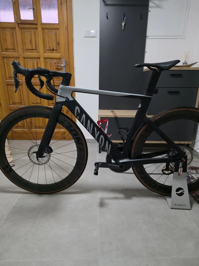 Canyon Aeroad CF SL 7