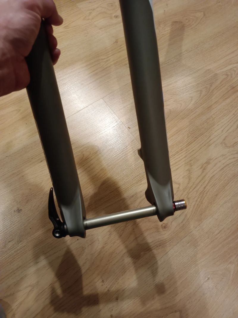 SR Suntour Axon Werx