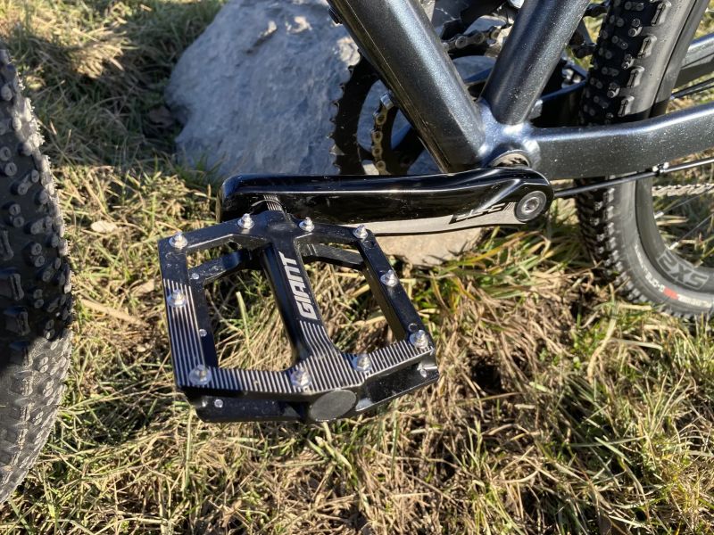 Giant Revolt 2 – vel. S – 300 km – záruka