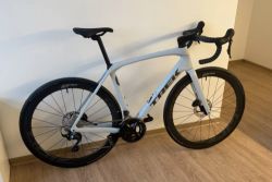 Trek Domane SL 2024 + Zipp 303 S, vel. 56, záruka