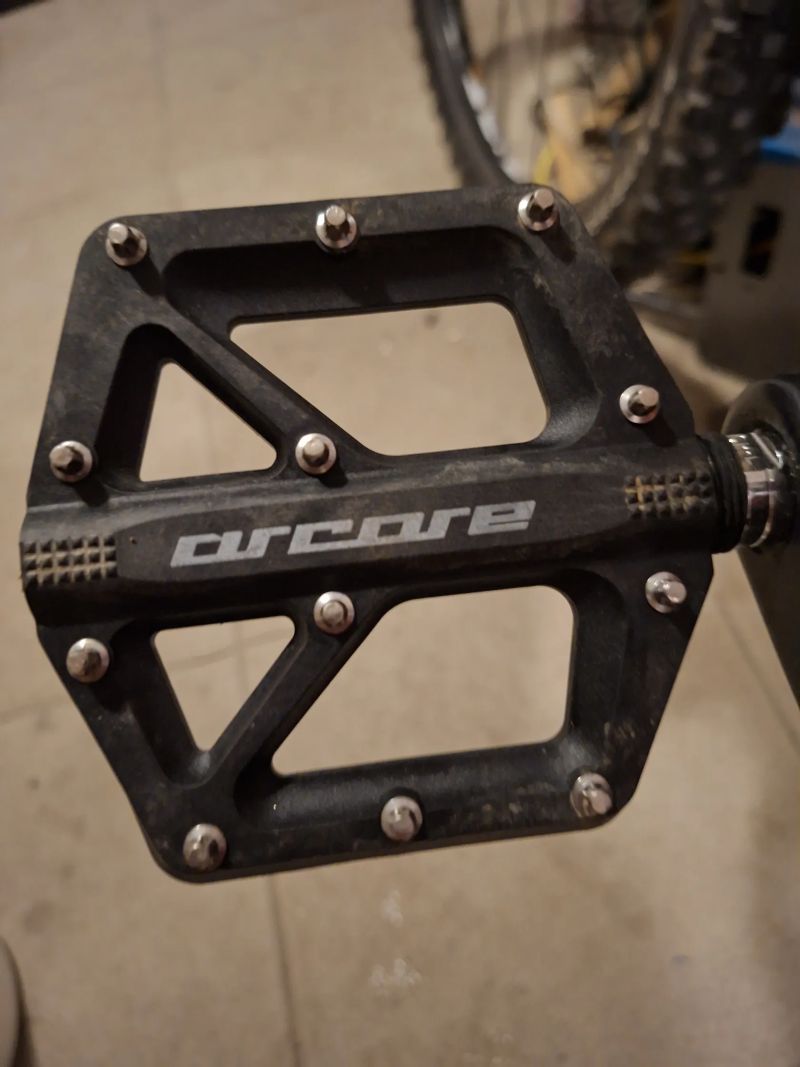 Specialized FSR XC Expert – celoodpružené kolo 26", vel. L, nové brzdy, nový pohon