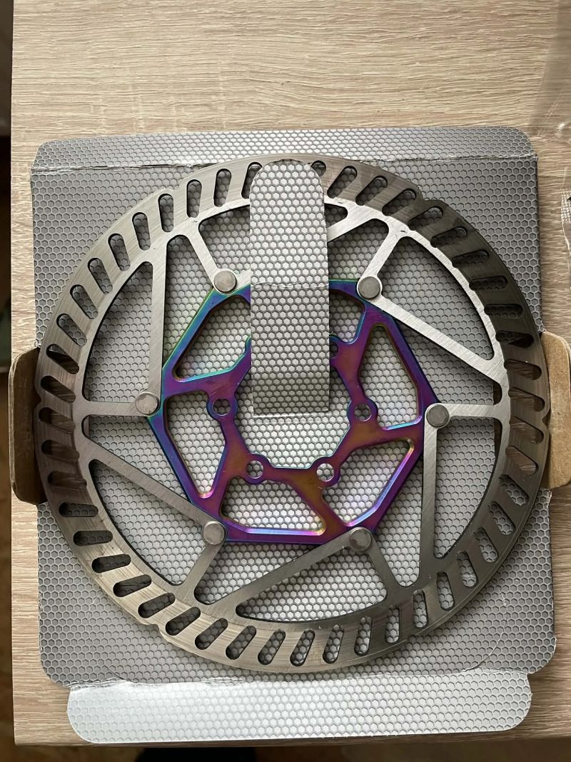 Brdové kotouče 160mm z kola TT-X42