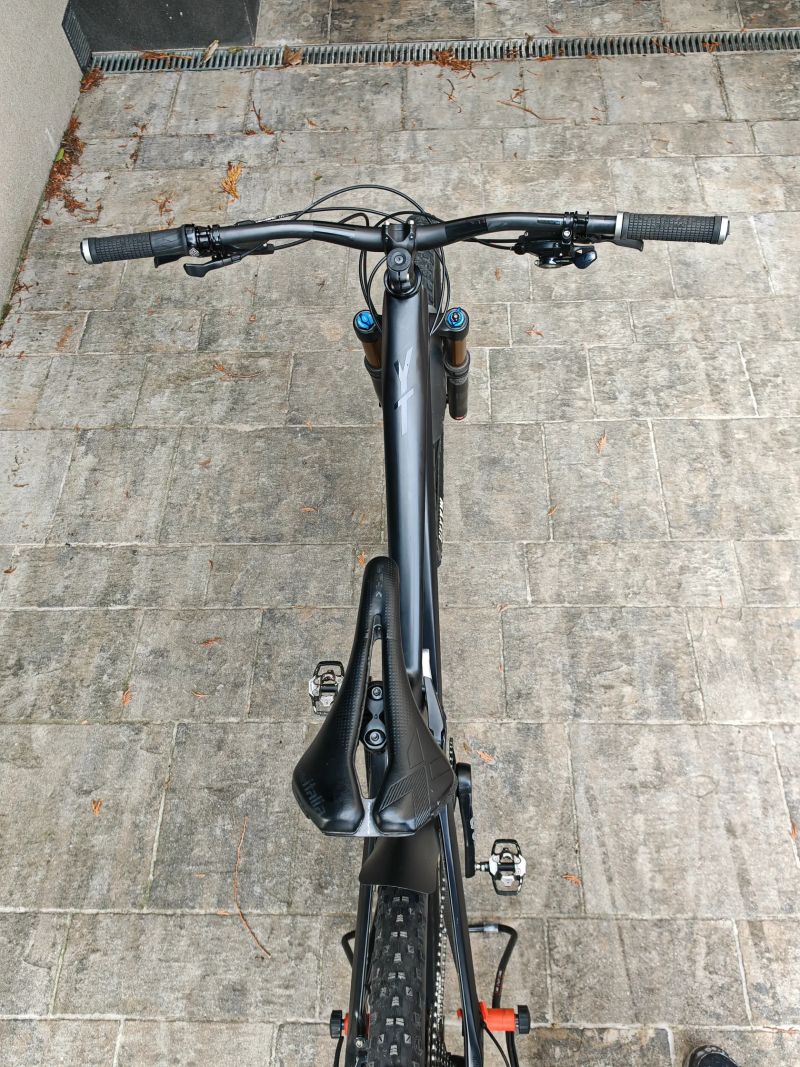 YT Industries IZZO Core 5