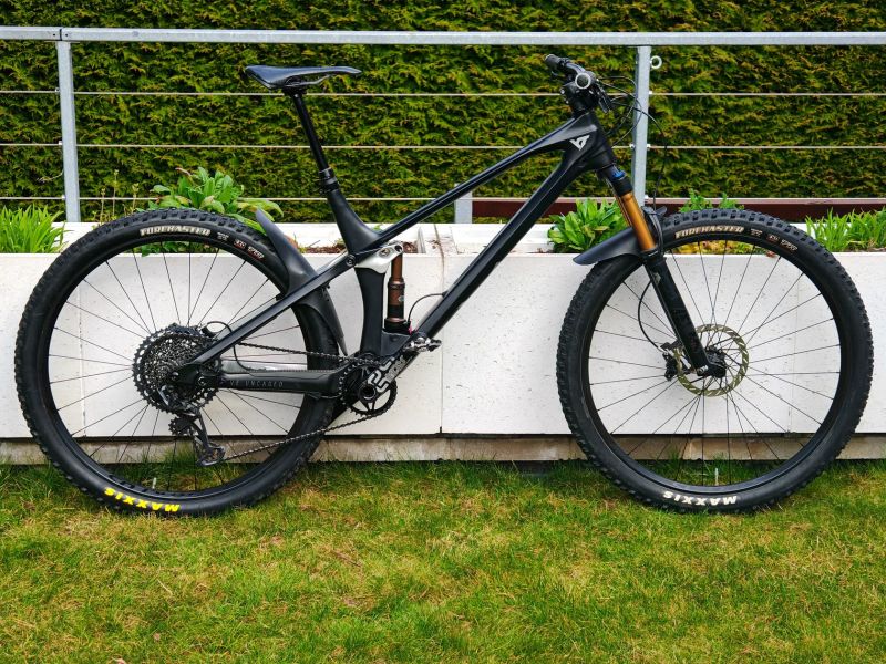 YT Industries IZZO Core 5