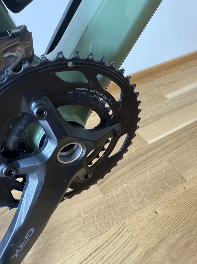 Gravel Focus Atlas 8.8 TOP stav + BONUS výbava