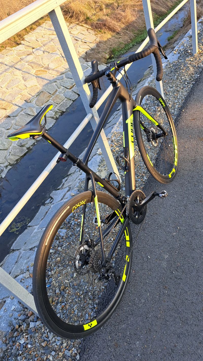 Cube Attain Carbon, NOVÁ CENA!!