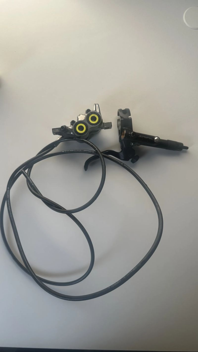 Shigura - Shimano Saint + Magura MT7