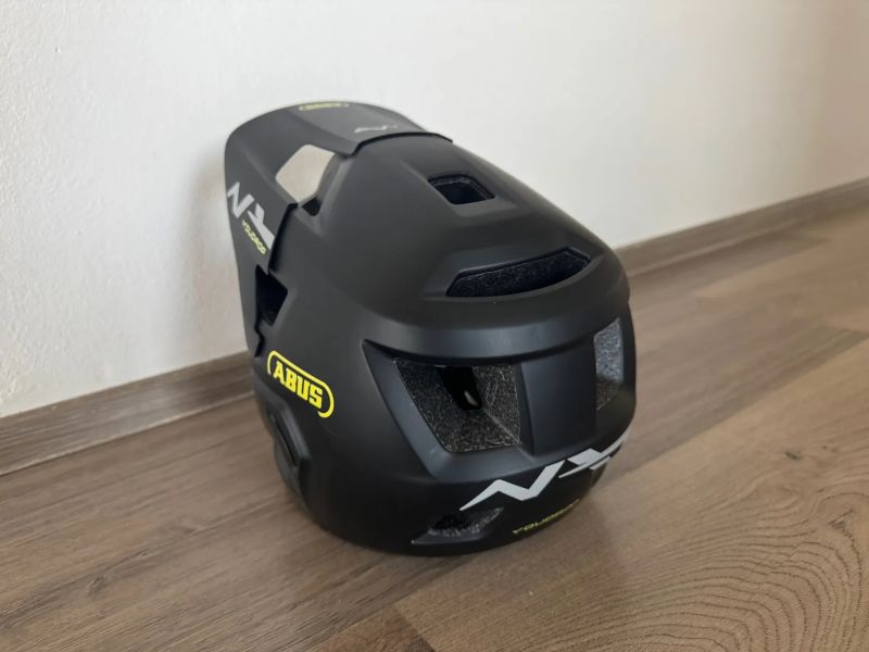 Dětská celoobličejová helma Abus YouDrop FF