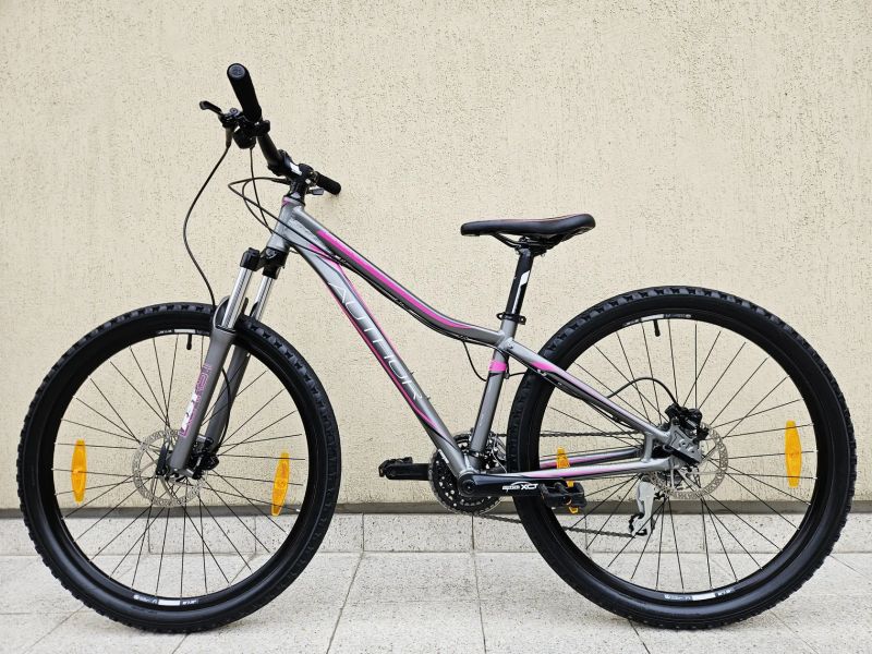 #8 Zánovní Author Solution 27,5“, pro 145-165cm 