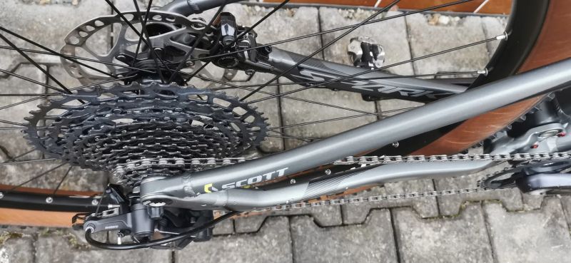 Scott Spark na díly nebo opravu 