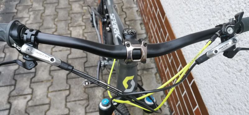 Scott Spark na díly nebo opravu 