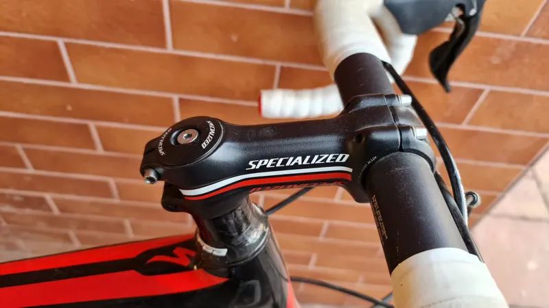 Specialized Roubaix Expert SL4 – Ultegra