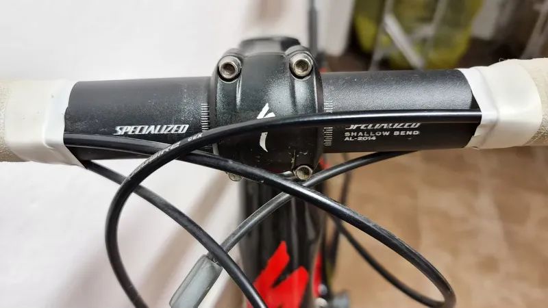Specialized Roubaix Expert SL4 – Ultegra