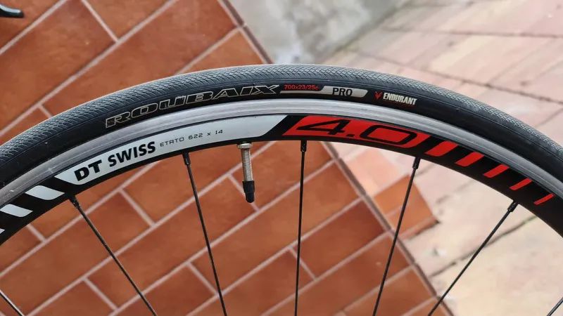 Specialized Roubaix Expert SL4 – Ultegra