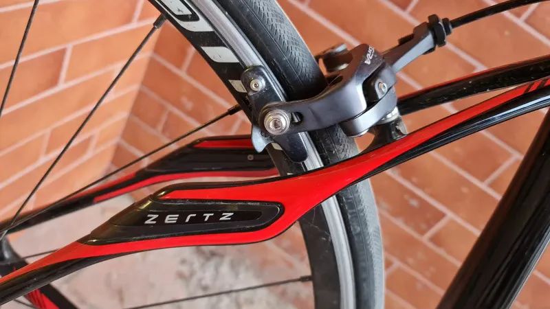 Specialized Roubaix Expert SL4 – Ultegra