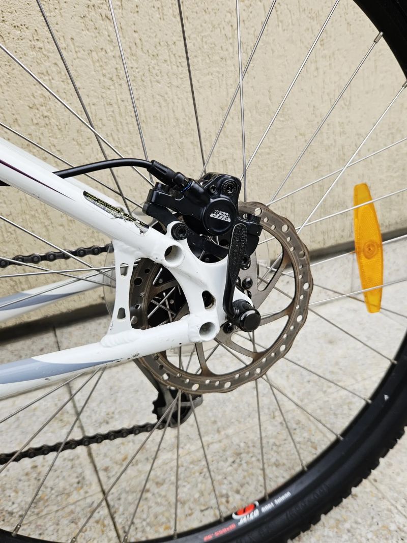 #14 Dámské horské kolo GT, pro 155-165cm