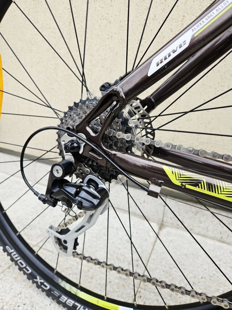 #15 Trekové kolo Giant 28“, pro 160-170cm 