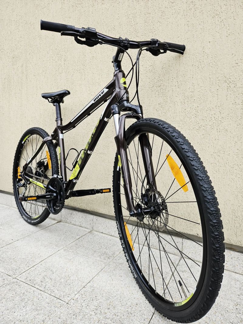 #15 Trekové kolo Giant 28“, pro 160-170cm 