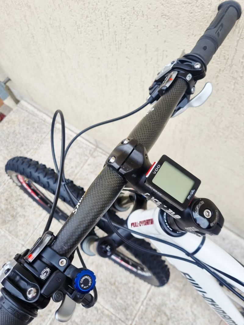 #33 Zánovní horské kolo Full R4.0 , pro 175-185cm 