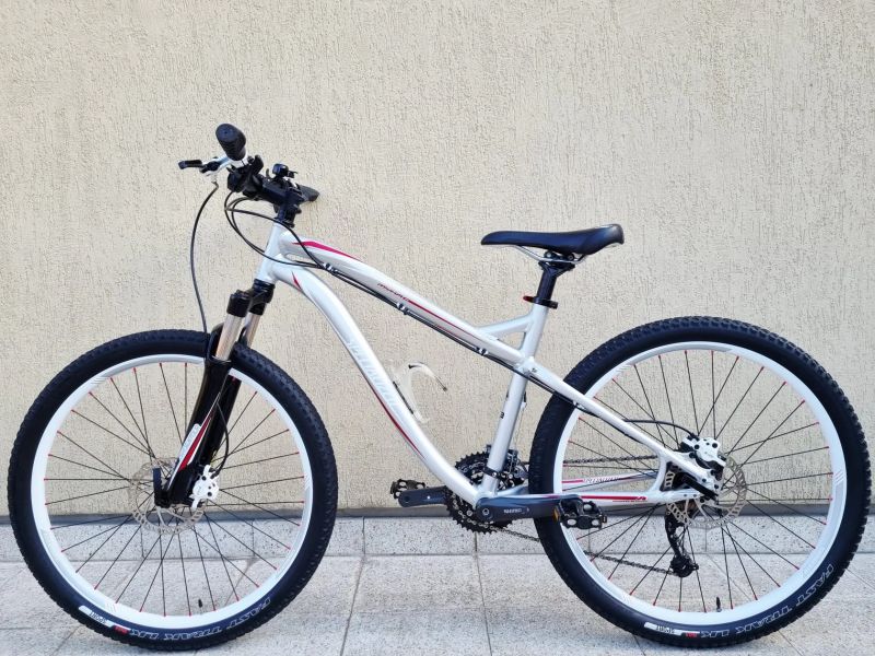 #42 Zánovní Specialized Myka Elite, pro 160-175cm