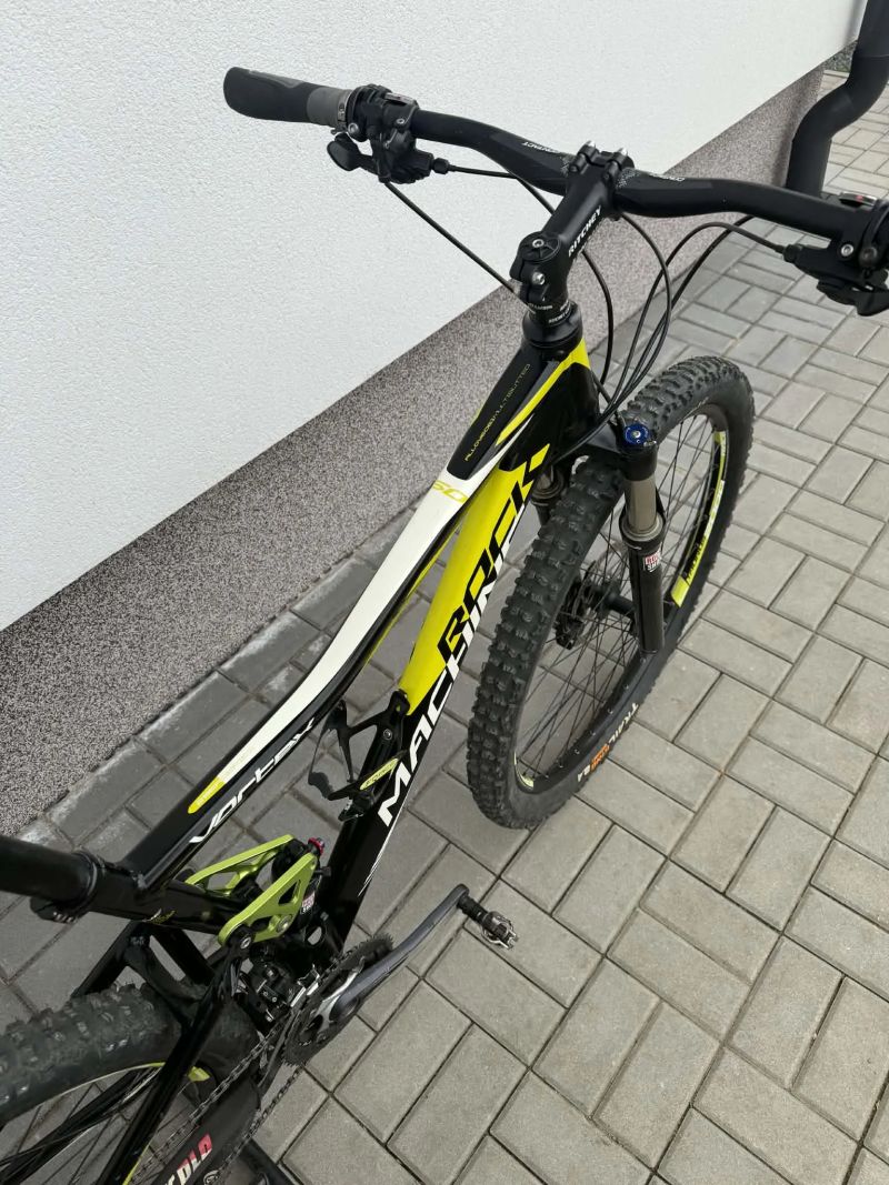 Rock Machine Celoodpružené kolo RockMachine Vortex- PO SERVISE.