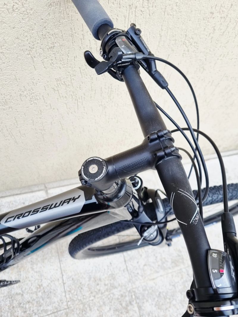 #47 Zánovní Merida Crossway XT edition, pro 170-190cm