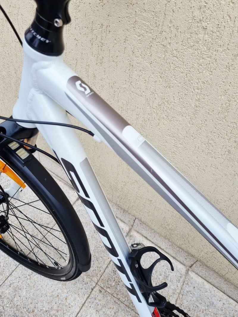 #18 Trekové kolo Scott 28“, pro 175-190cm